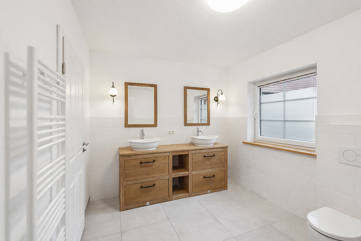 Bad in barrierearmen Bungalow A+ Effizienzhaus Allertal 