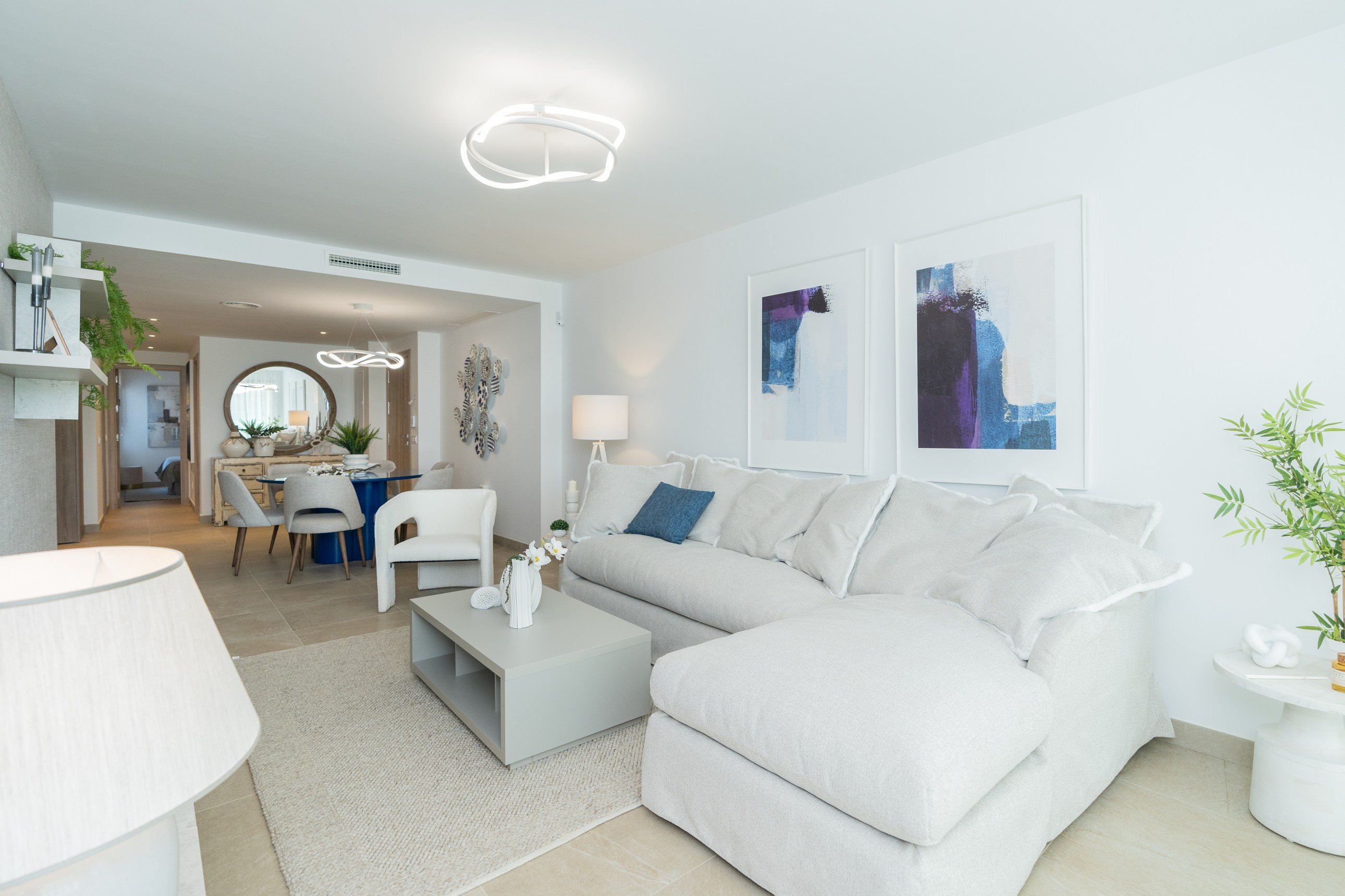 Wohnbereich Neubau-Apartment Estepona Spanien