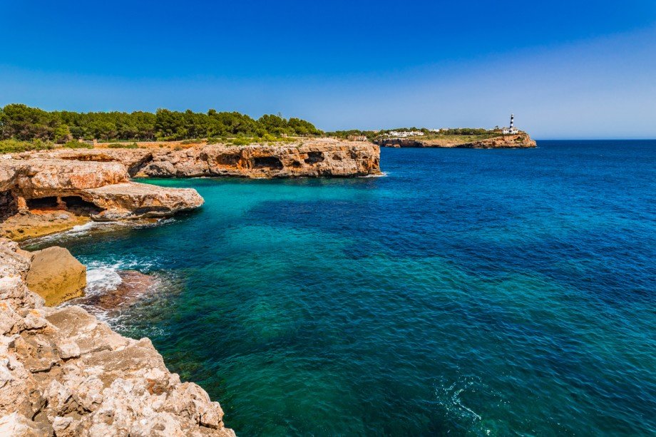 Rocas, acantilados y mar Renditeobjekt 