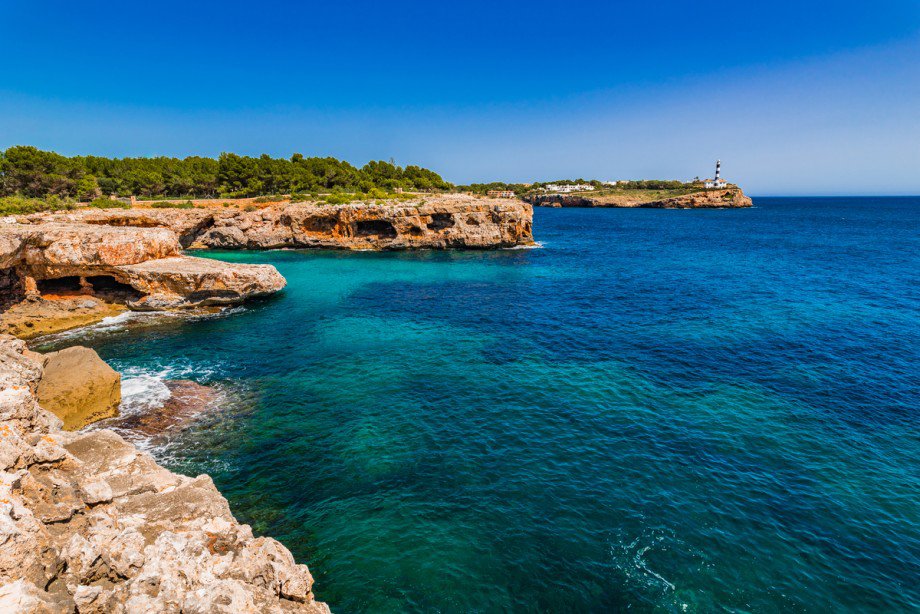 Rocas, acantilados y mar Renditeobjekt 
